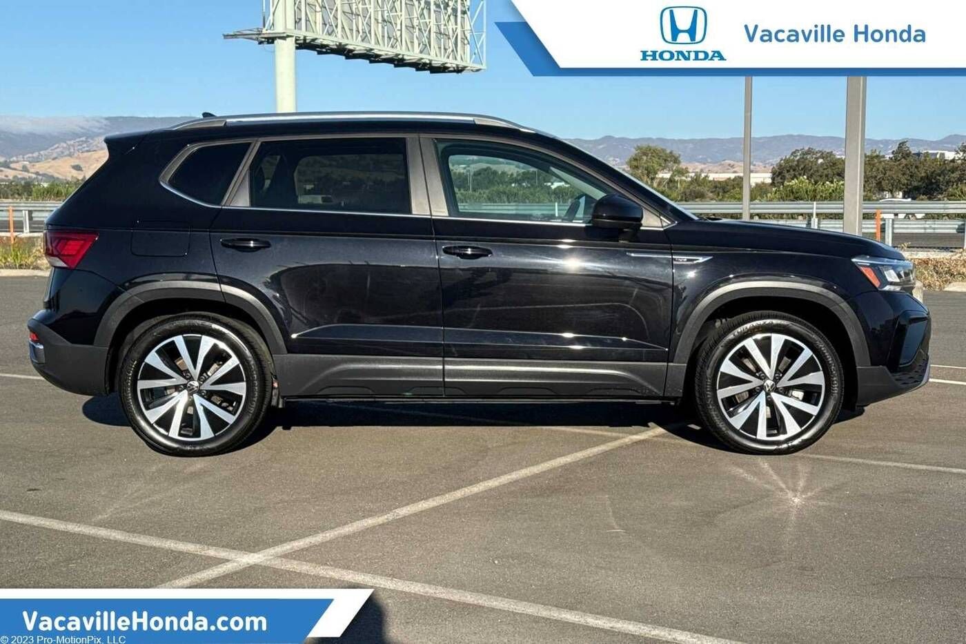 2022 VOLKSWAGEN Taos
