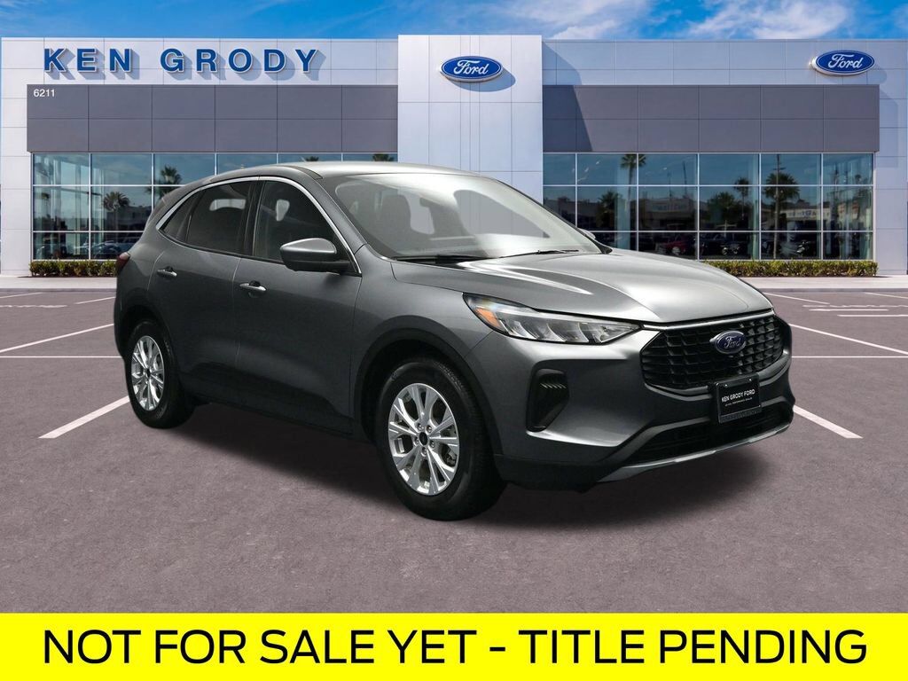 2023 FORD Escape