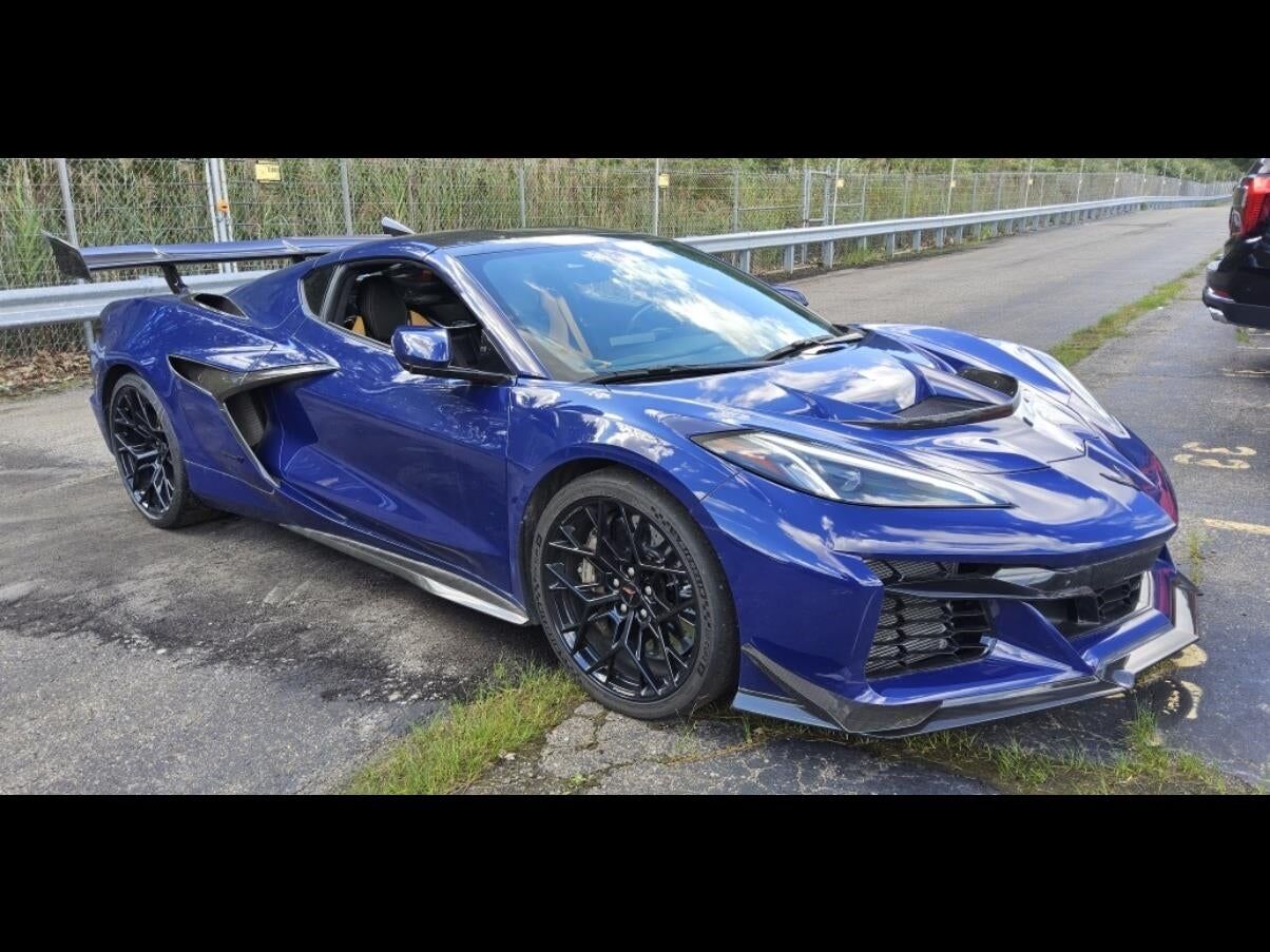 2025 CHEVROLET Corvette