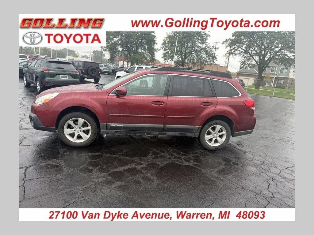 2013 SUBARU Outback