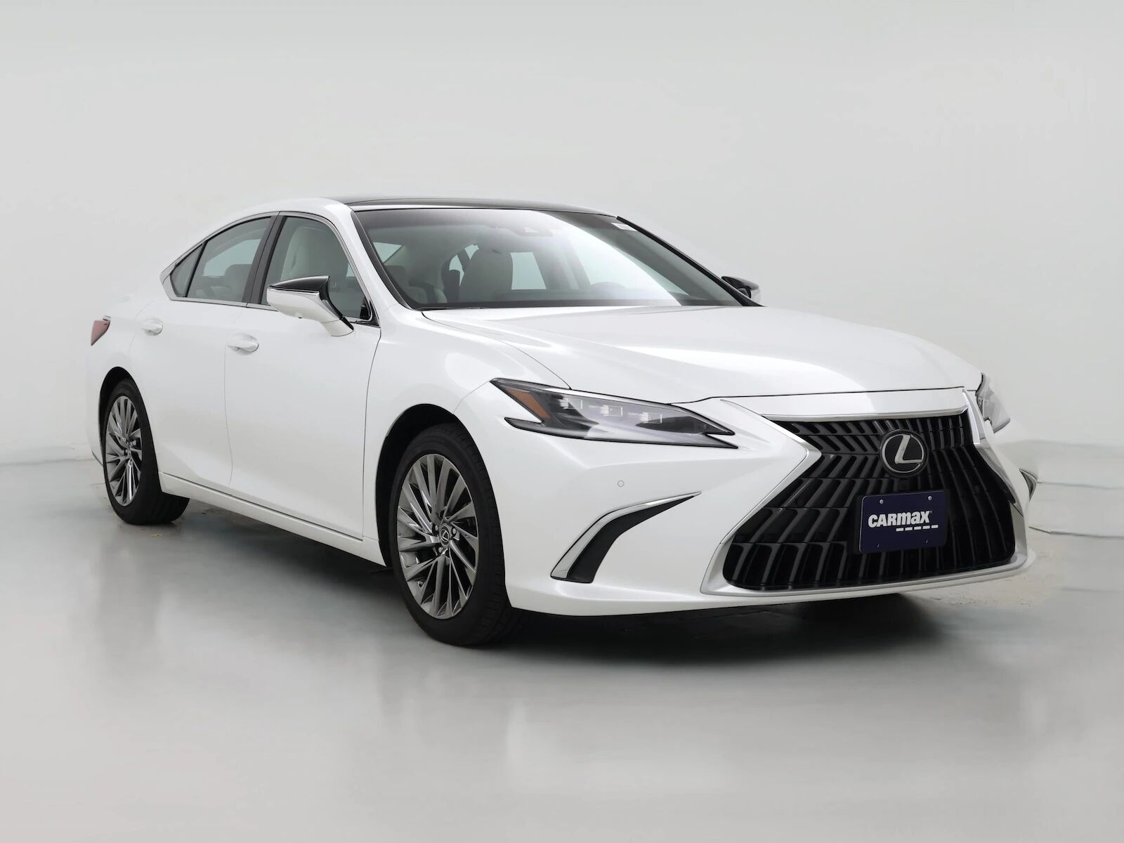 2024 LEXUS ES
