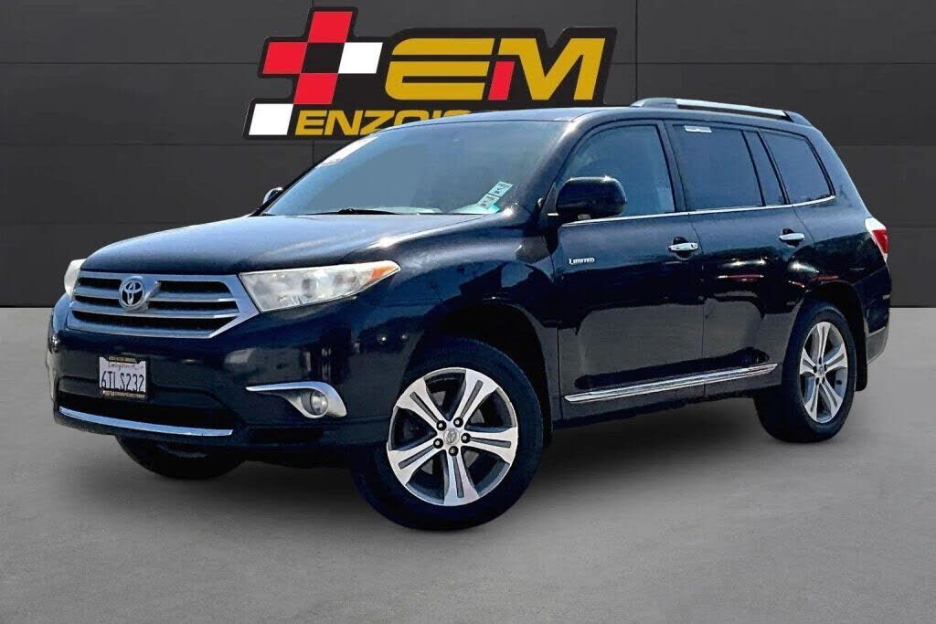 2011 TOYOTA Highlander