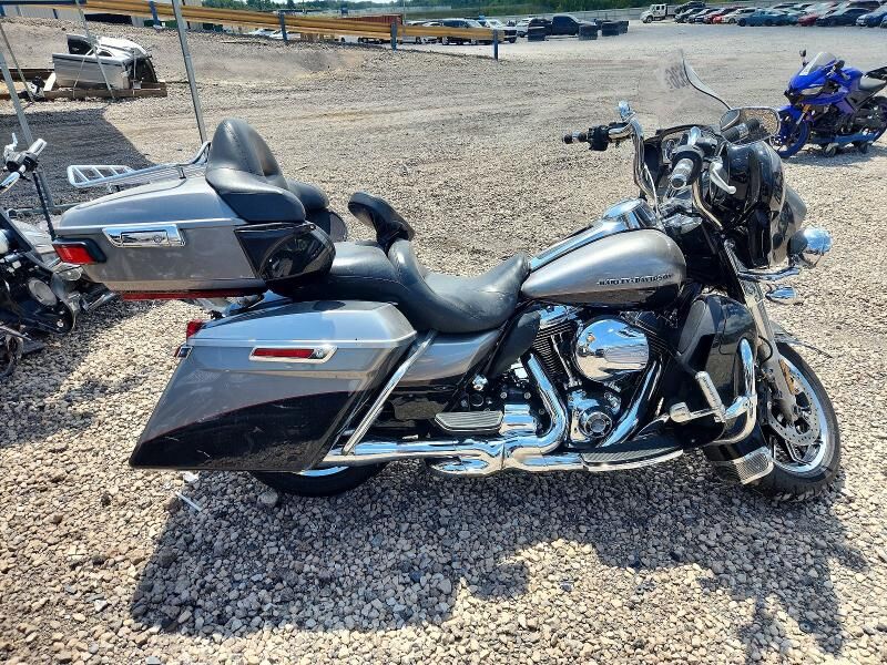 2016 HARLEY DAVIDSON FLHTK / ULTRA LIMITED