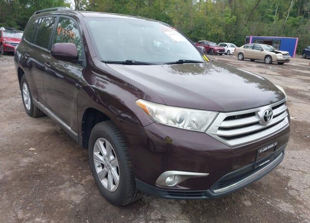 2012 TOYOTA Highlander