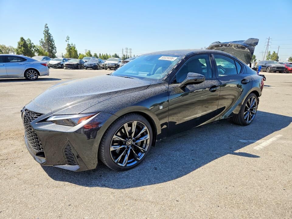 2025 LEXUS IS