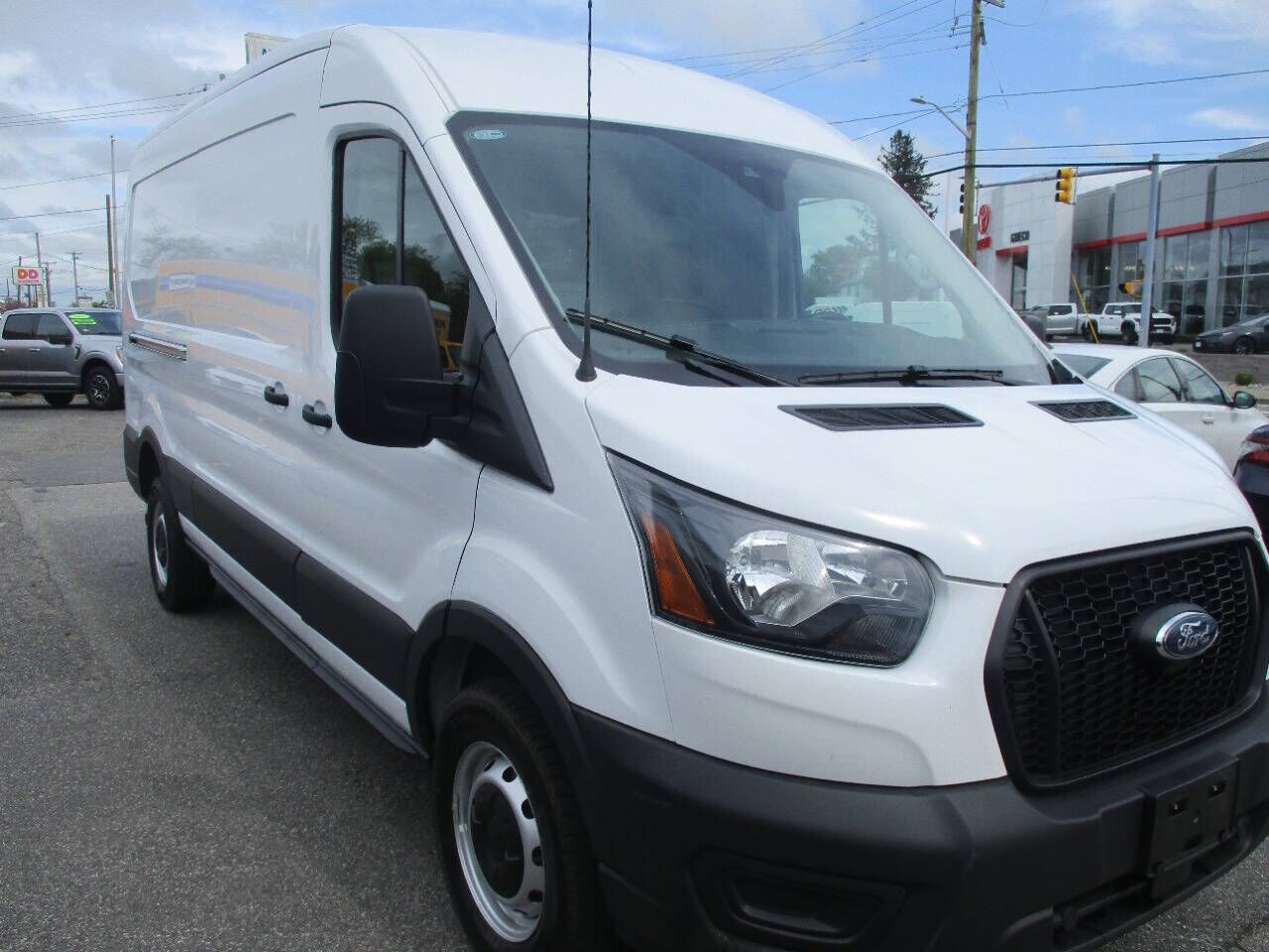 2025 FORD Transit