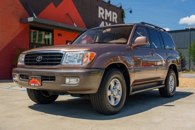 1998 TOYOTA Land Cruiser
