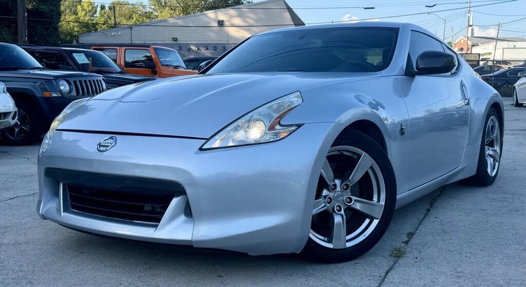 2009 NISSAN 370Z