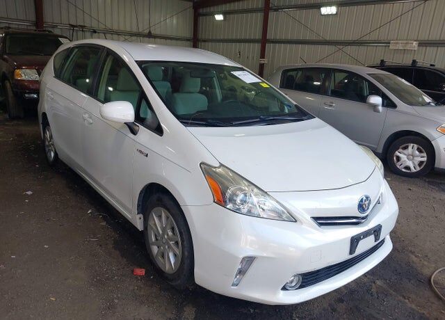 2014 TOYOTA Prius