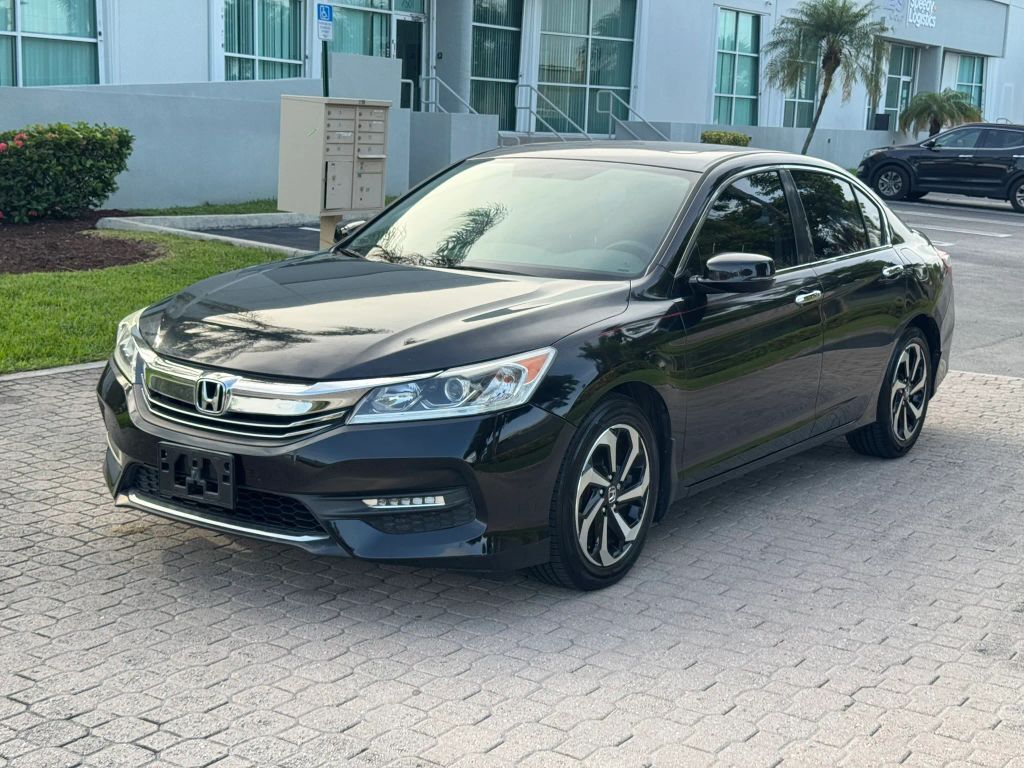 2017 HONDA Accord