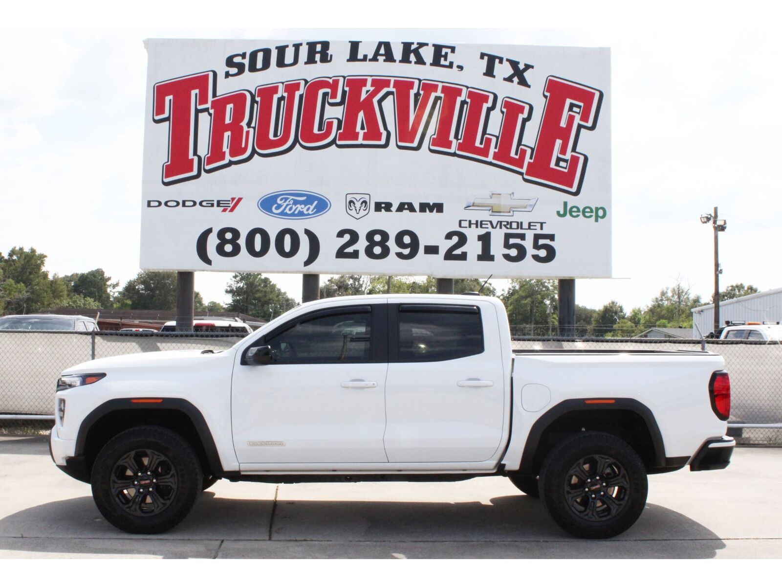 2024 GMC Canyon