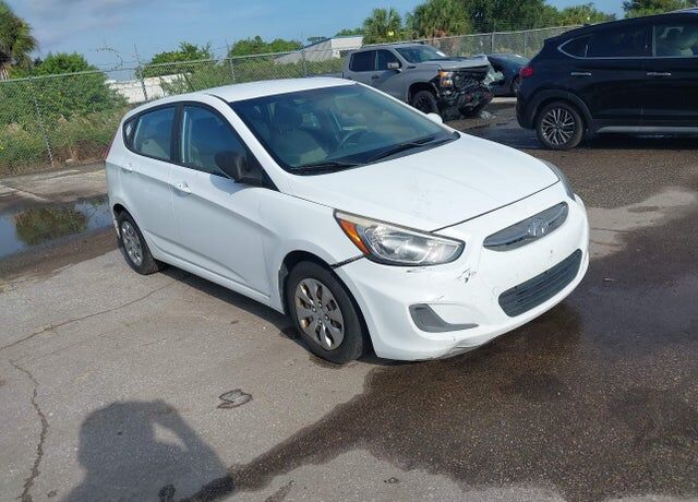 2017 HYUNDAI Accent