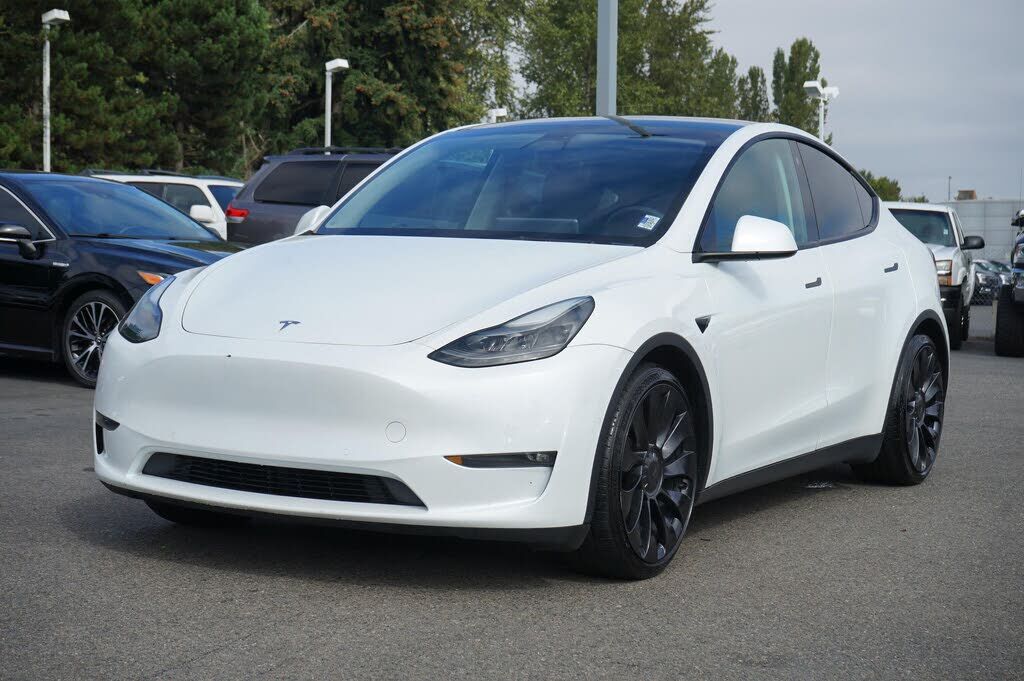 2022 TESLA Model Y