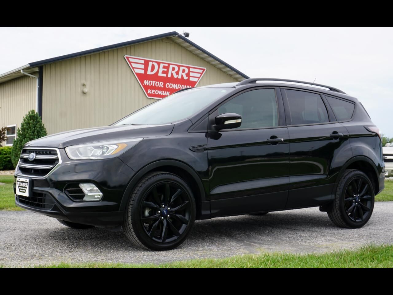 2017 FORD Escape