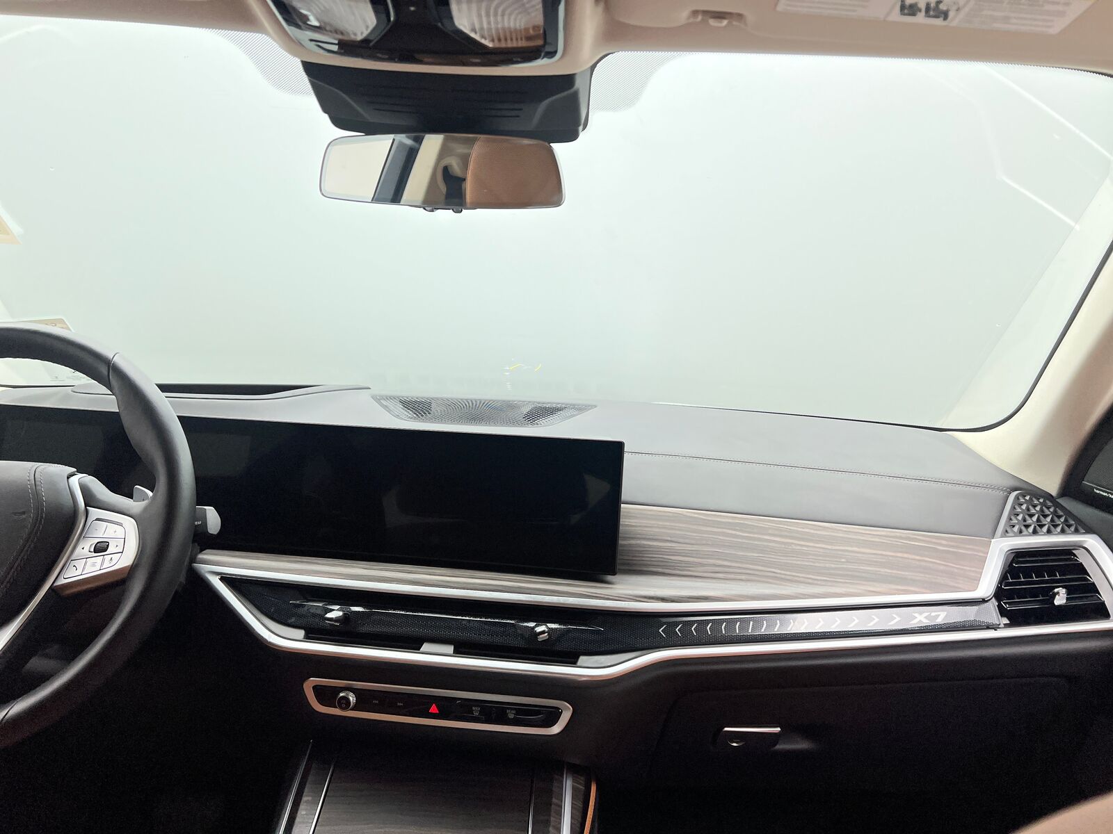 2024 BMW X7