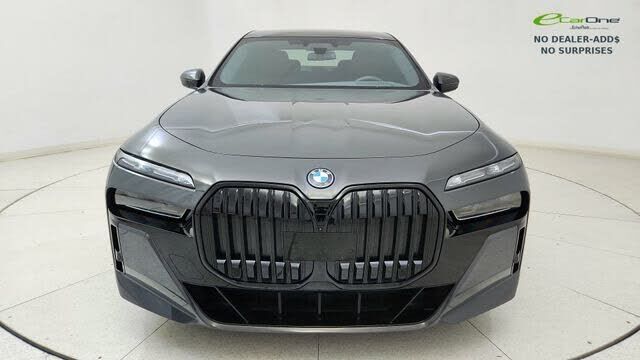 2023 BMW i7