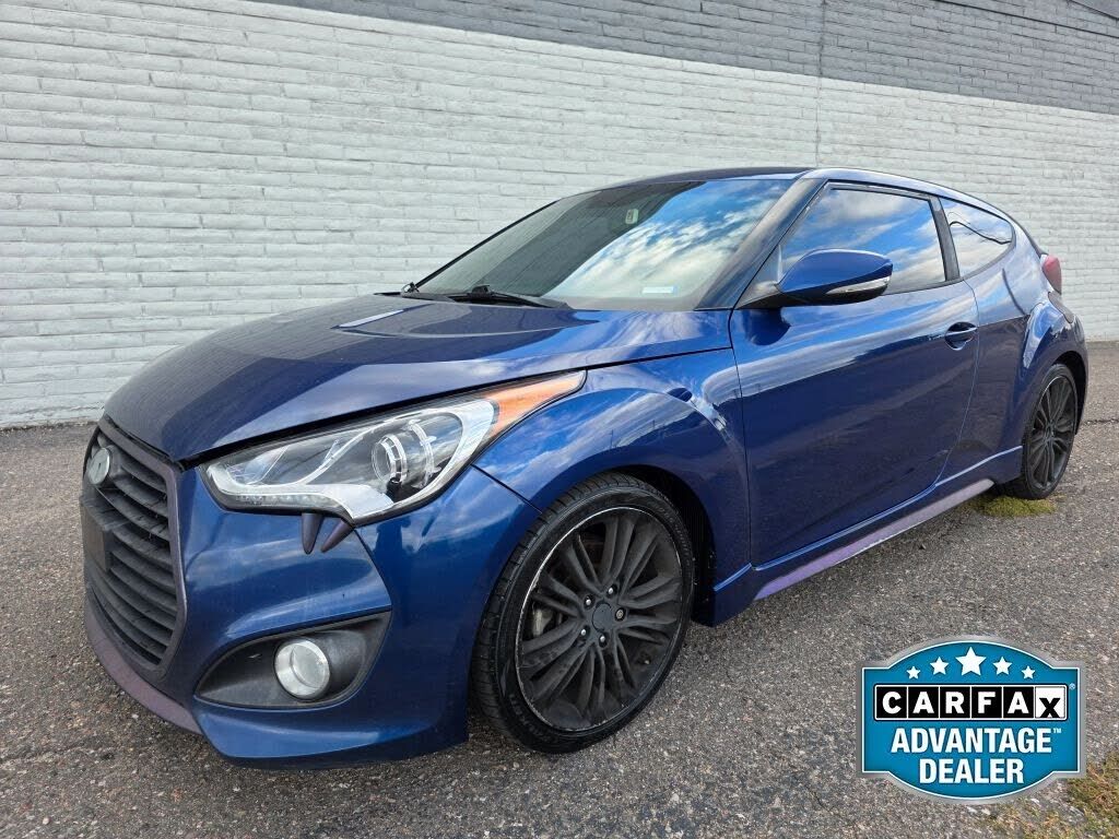 2016 HYUNDAI Veloster