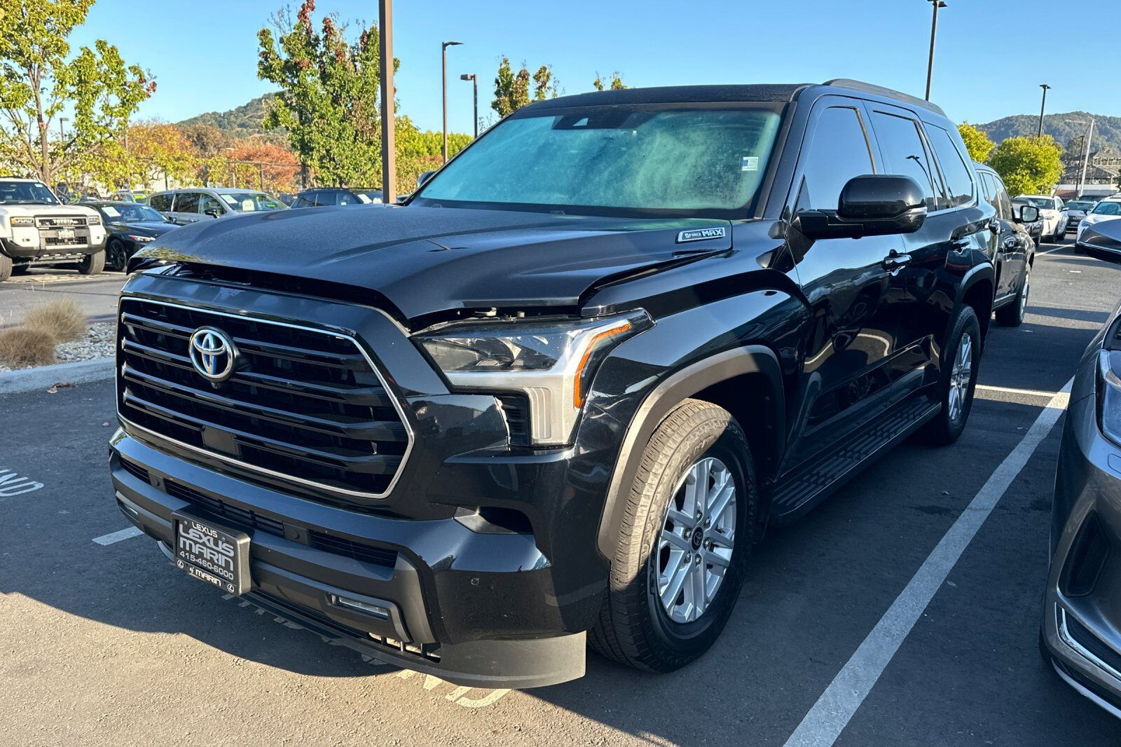 2023 TOYOTA Sequoia