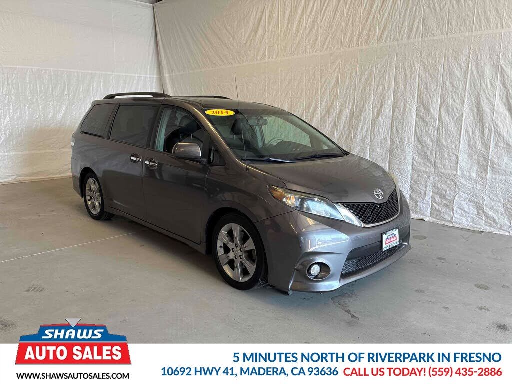 2014 TOYOTA Sienna