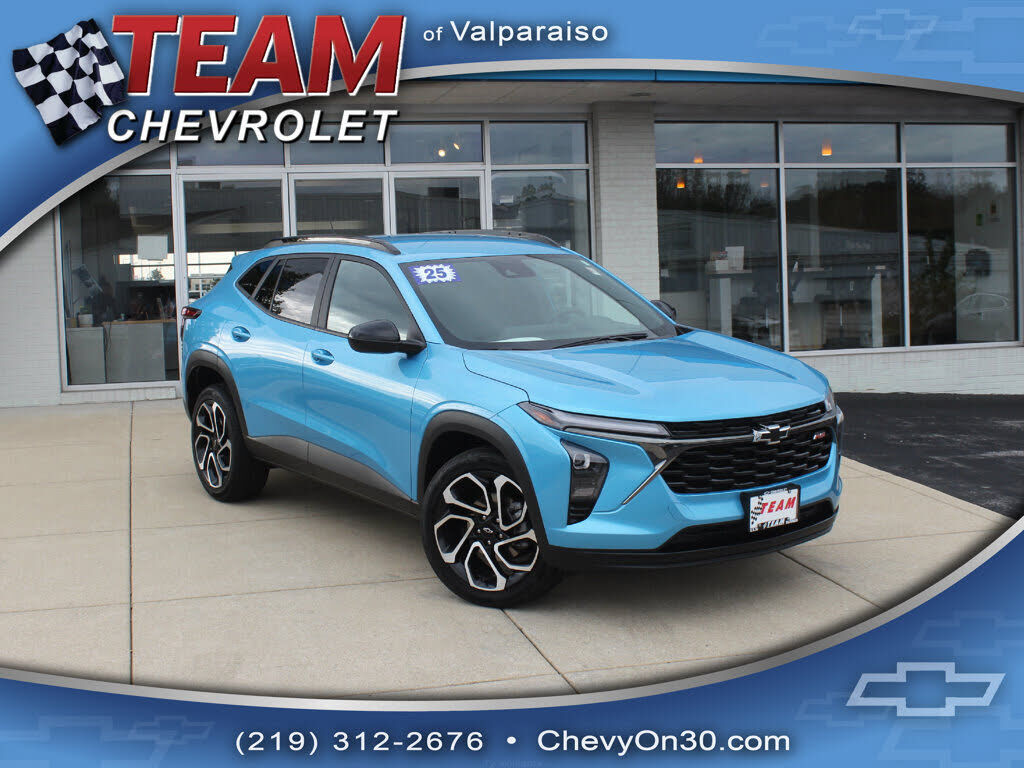 2025 CHEVROLET Trax