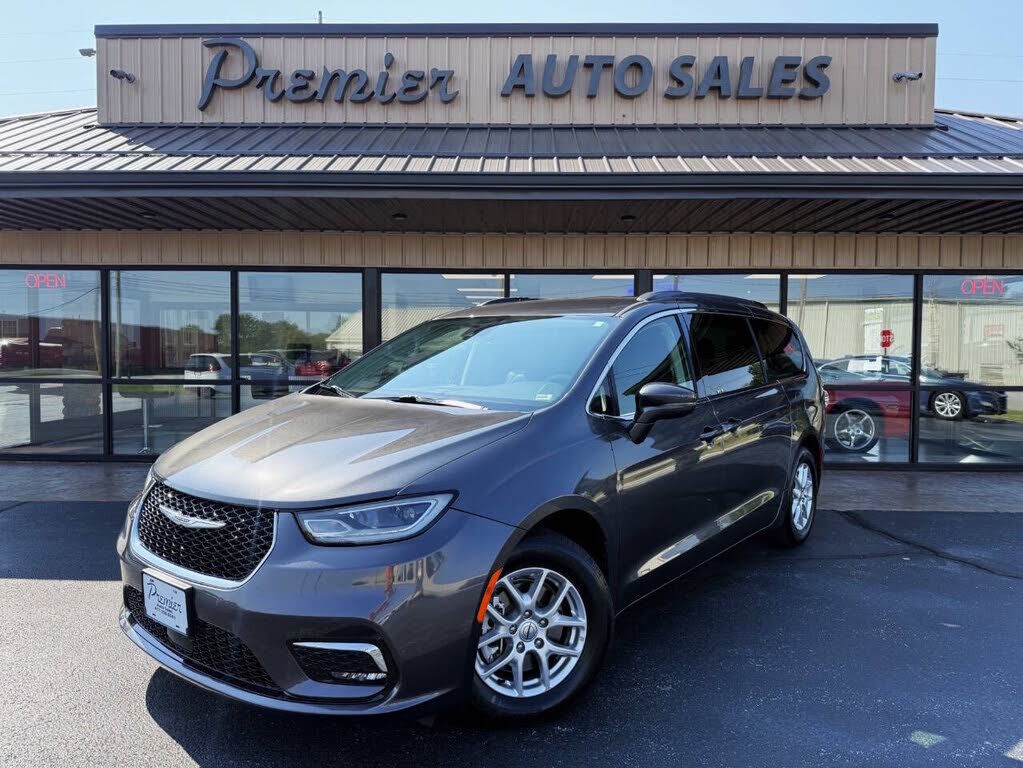 2022 CHRYSLER Pacifica