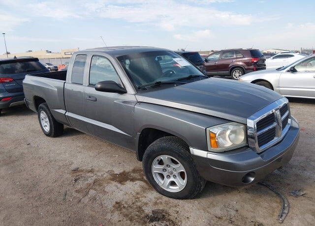 2006 DODGE Dakota