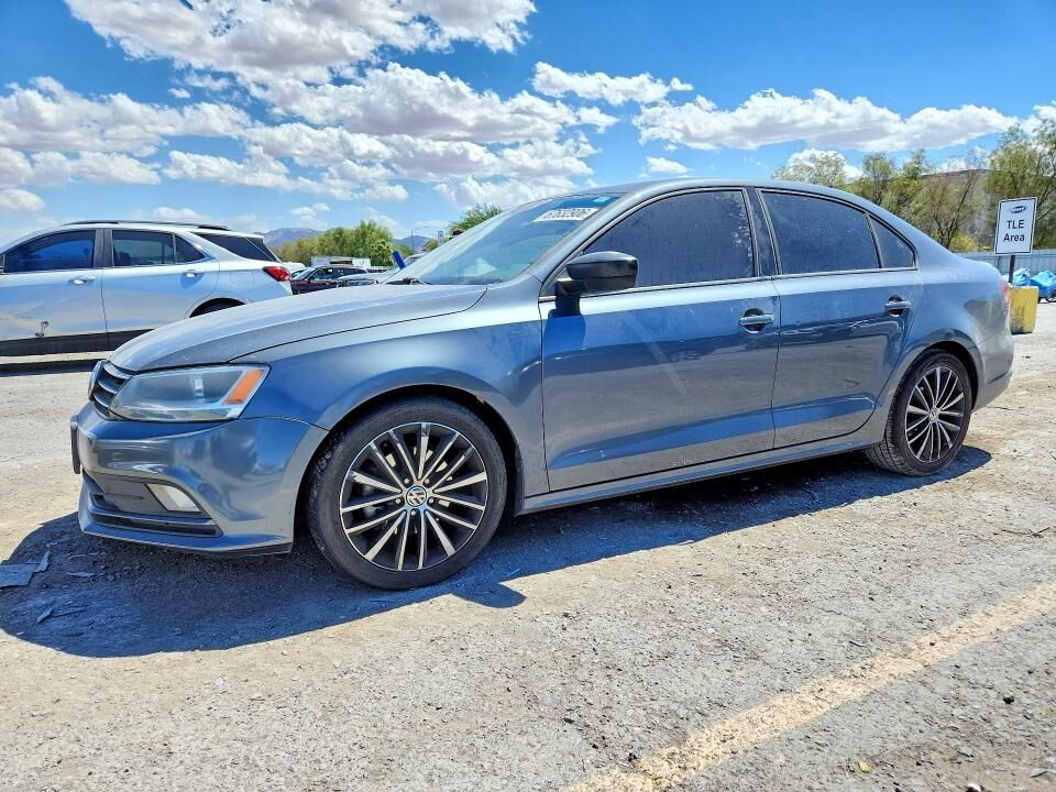 2016 VOLKSWAGEN Jetta