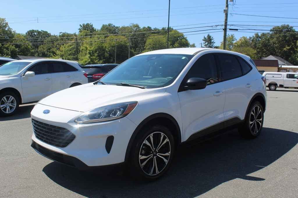 2021 FORD Escape