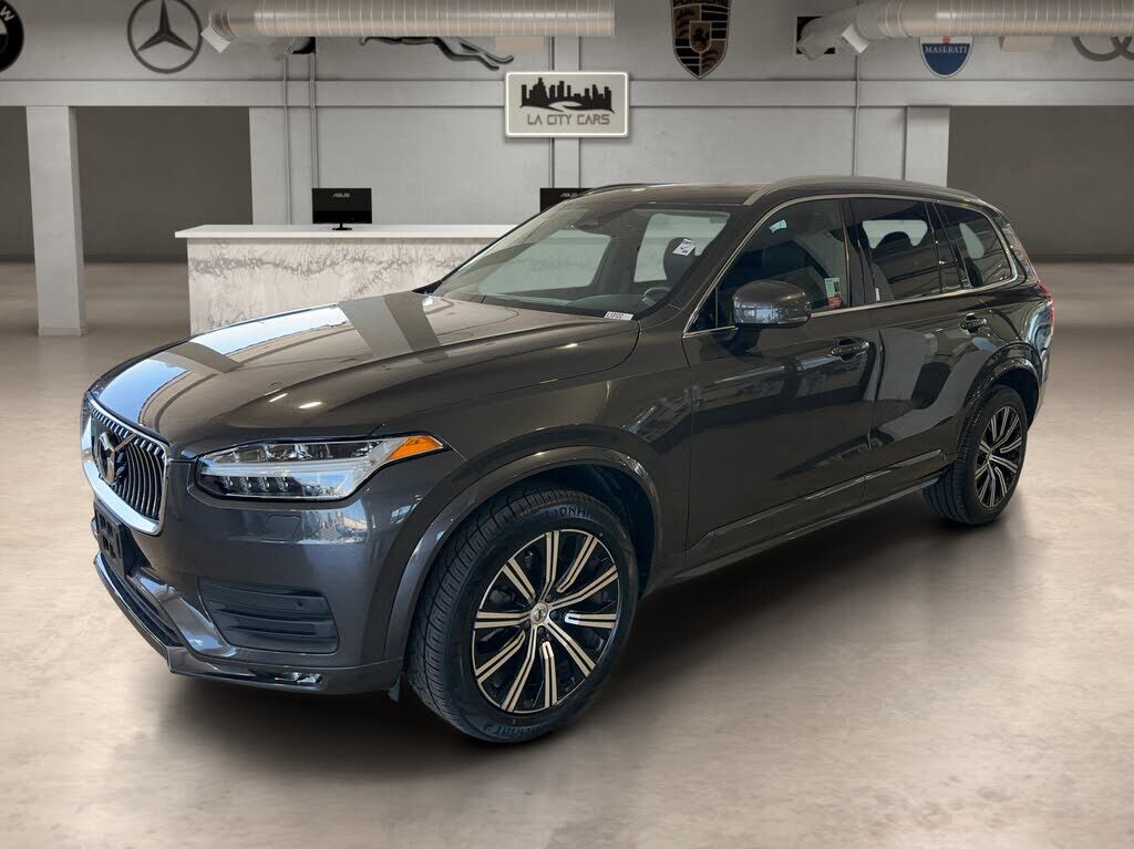 2023 VOLVO XC90