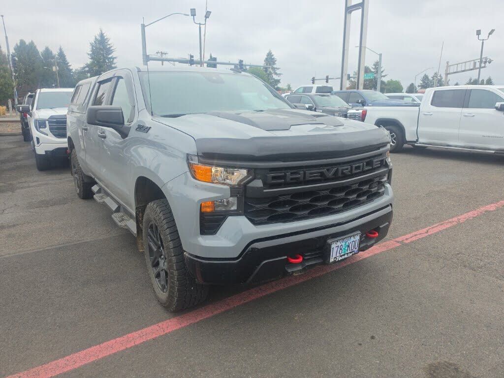 2025 CHEVROLET Silverado