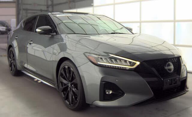 2023 NISSAN Maxima