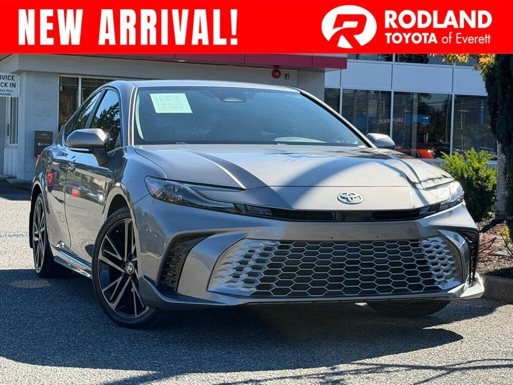2025 TOYOTA Camry