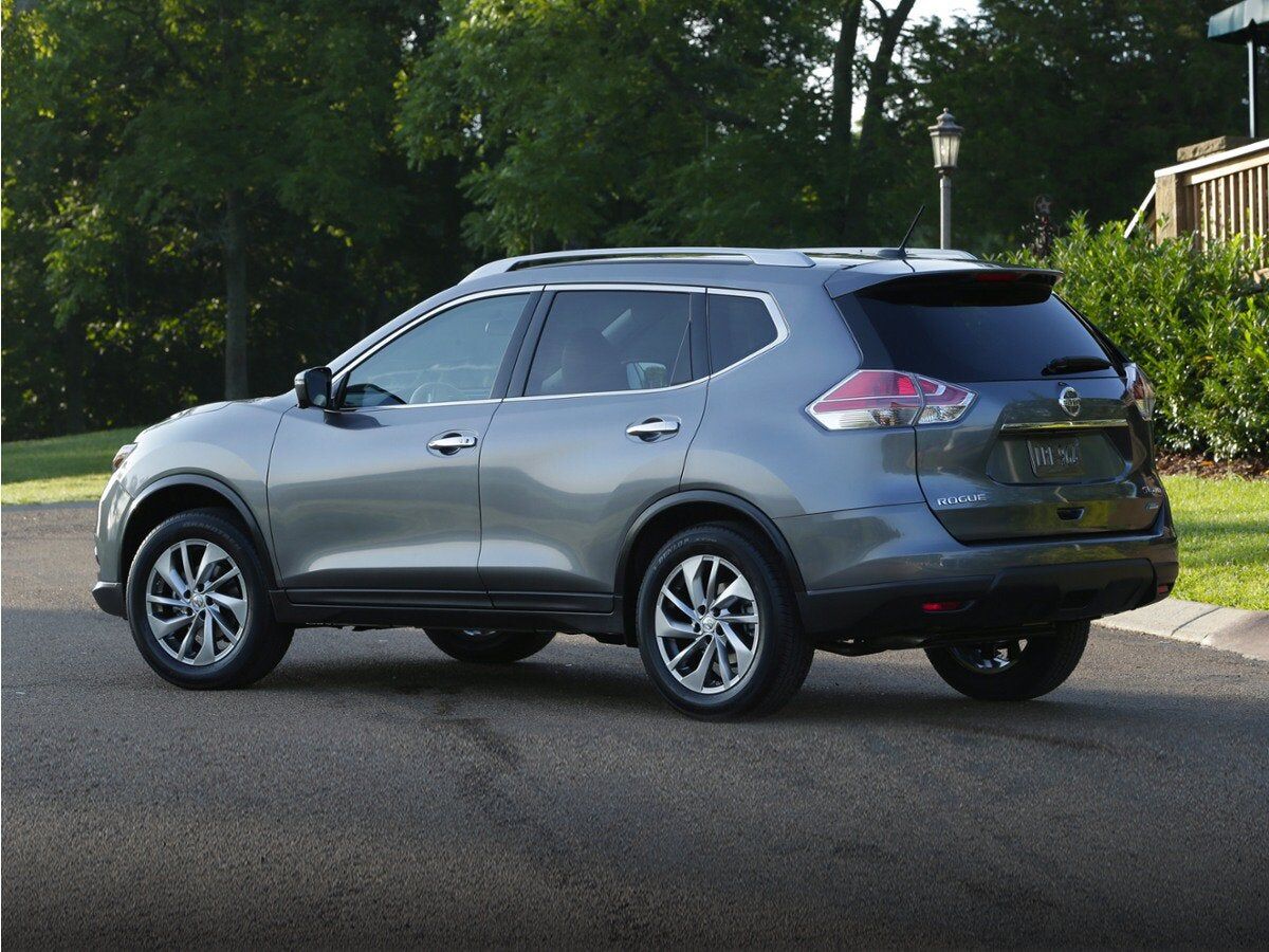 2015 NISSAN Rogue