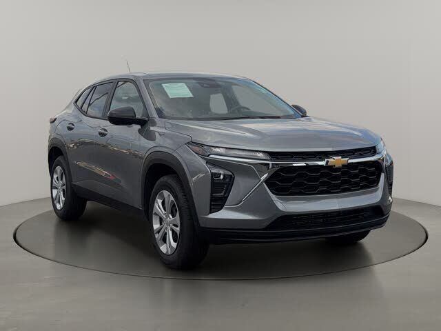 2026 CHEVROLET Trax