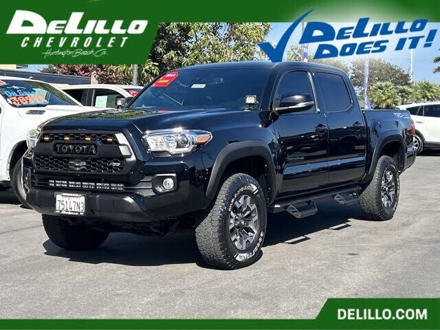 2019 TOYOTA Tacoma