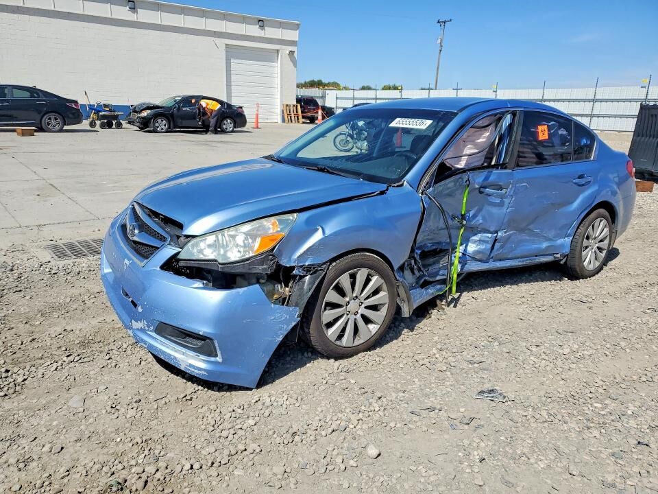 2011 SUBARU Legacy