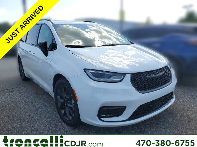 2025 CHRYSLER Pacifica