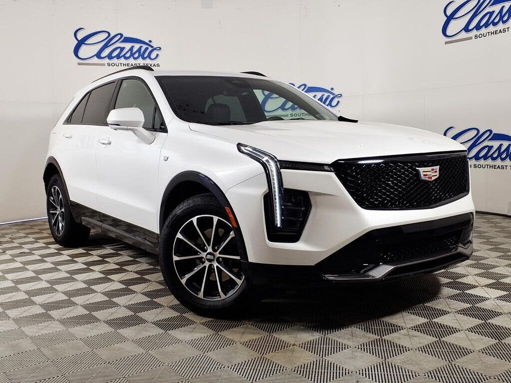 2025 CADILLAC XT4