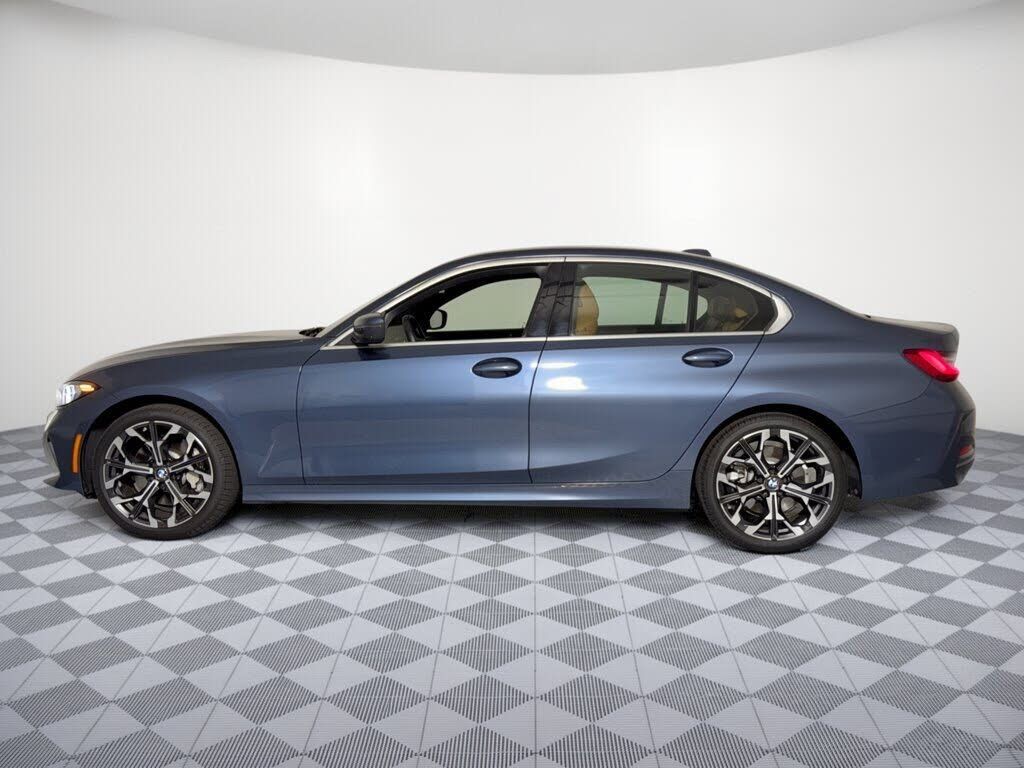 2026 BMW 330i