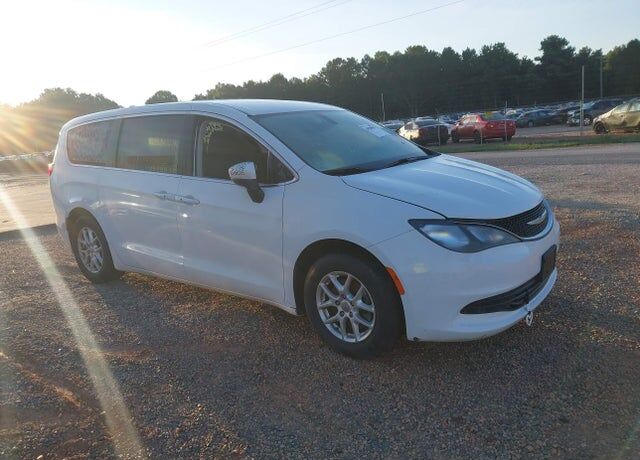 2017 CHRYSLER Pacifica