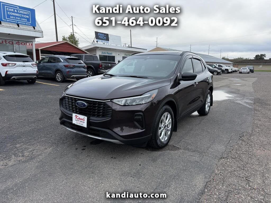 2023 FORD Escape