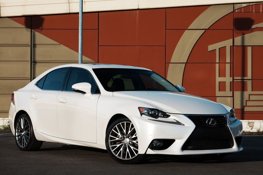 2015 LEXUS IS