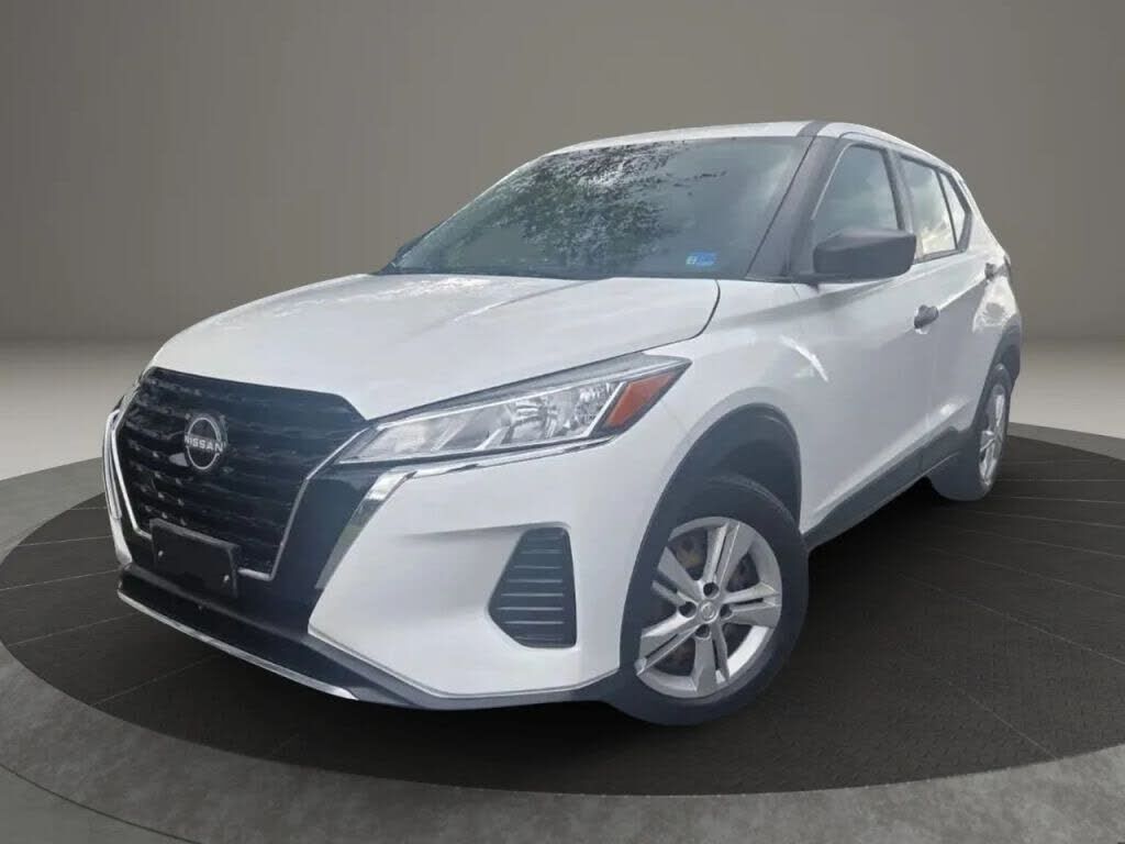 2024 NISSAN Kicks