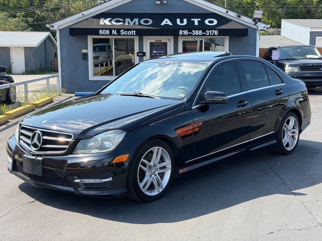 2013 MERCEDES-BENZ C-Class
