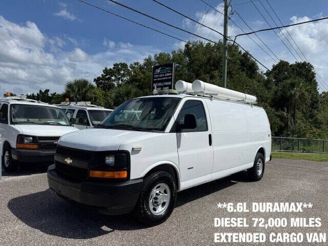 2013 CHEVROLET Express