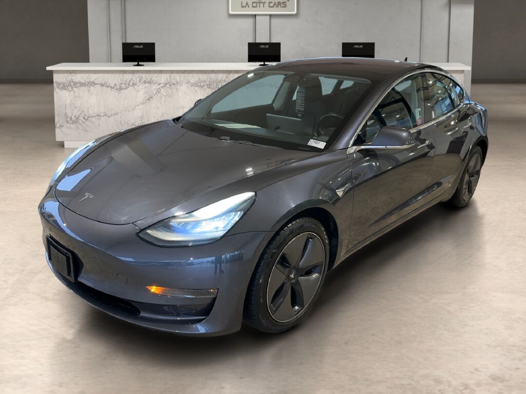 2018 TESLA Model 3