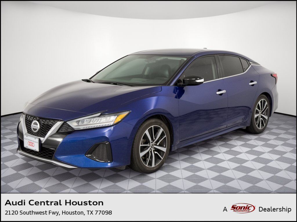 2022 NISSAN Maxima