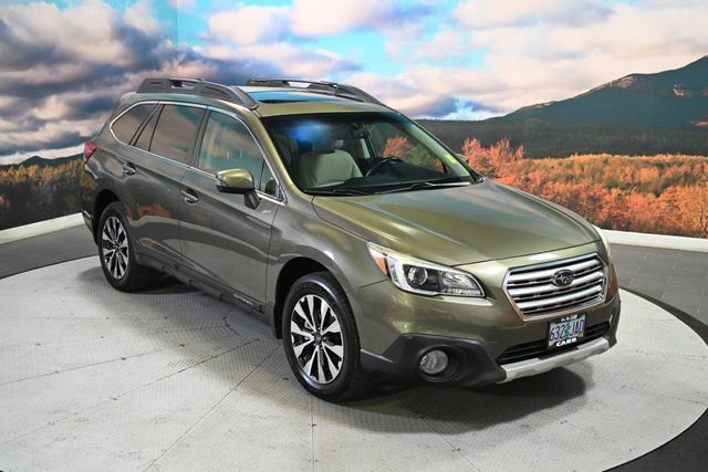 2016 SUBARU Outback