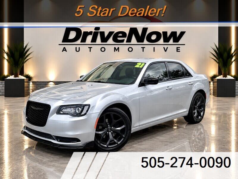 2021 CHRYSLER 300