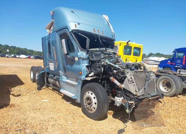 2017 FREIGHTLINER Cascadia